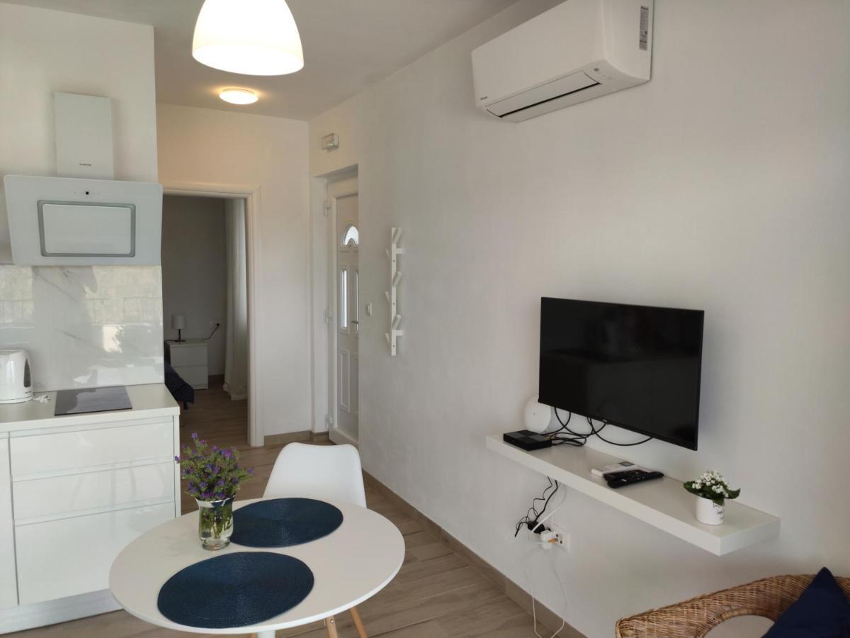 Apartmani Sara 2 贝蒂纳 外观 照片