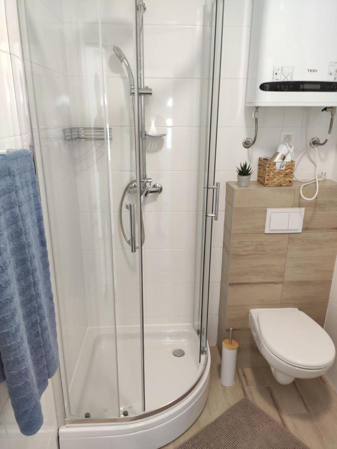 Apartmani Sara 2 贝蒂纳 外观 照片